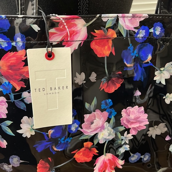 Ted Baker Black Sandalwood Vinyl Floral Logo Large Tote - Picture 3 of 8